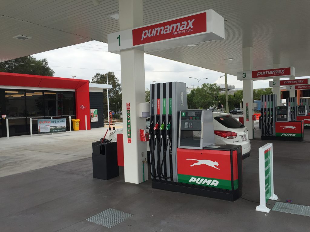 pumamax service station vehicle